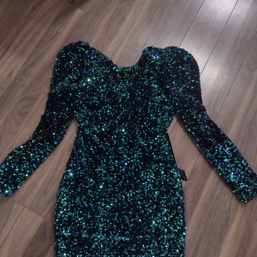 Adelyn rae sequin dress - Picture 3 of 5